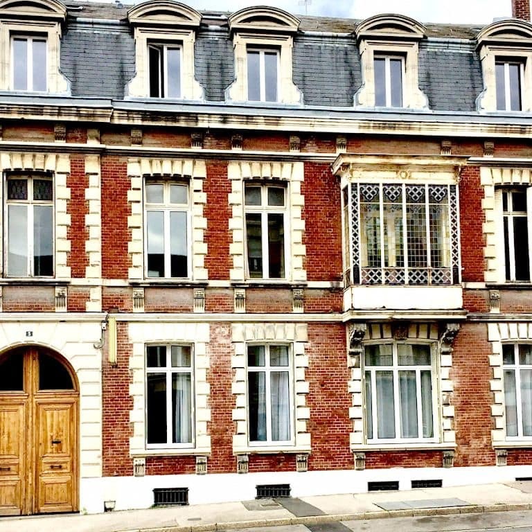 Le 3 Fuscien - Henriville Gare Hotel